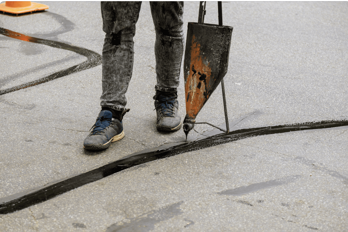 asphalt crack sealing